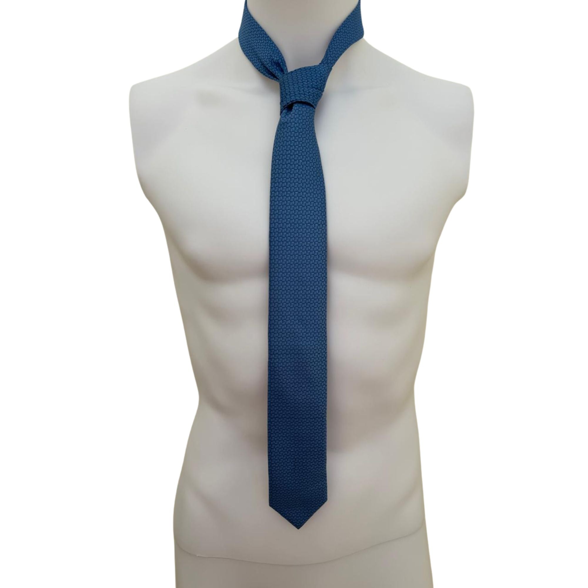 Hugo Boss blue slim silk tie