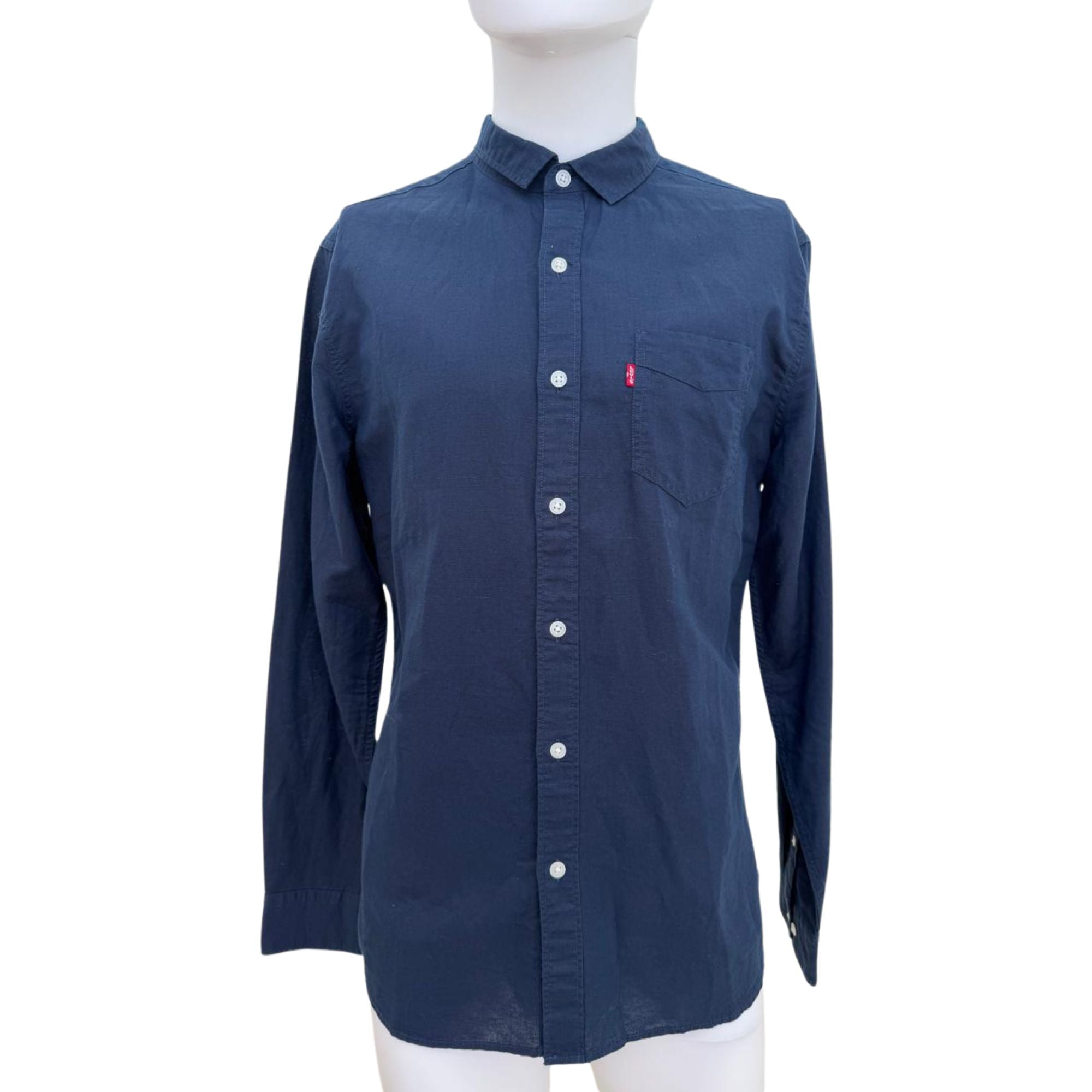 Levi’s slim-fit shirt blue (men’s L)