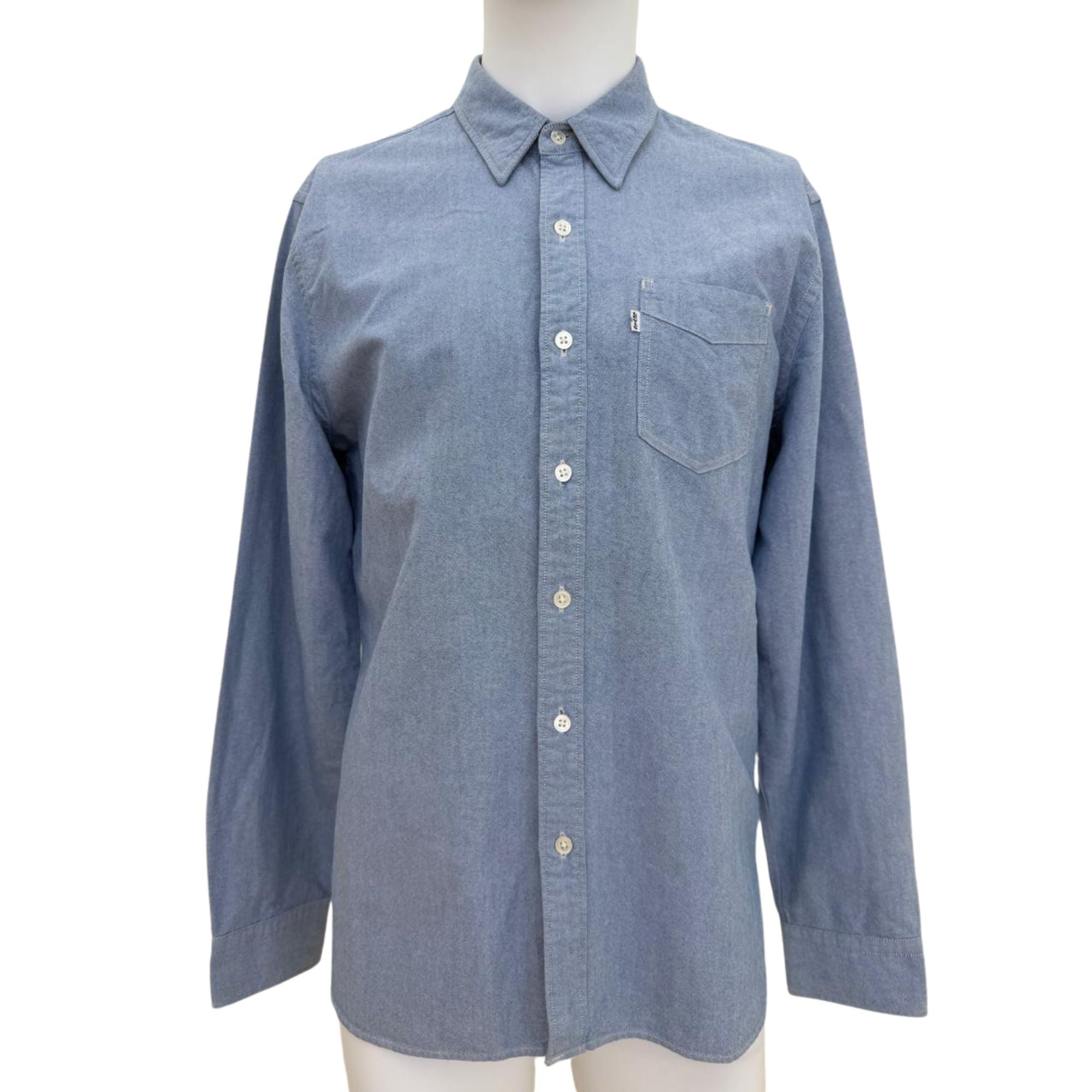 Levi’s regular-fit jeans shirt (men’s L)